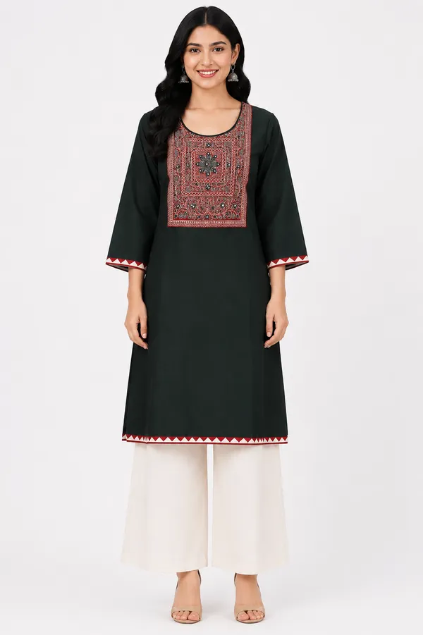 Black_Cotton_Embroidered_Kurta_For_Women