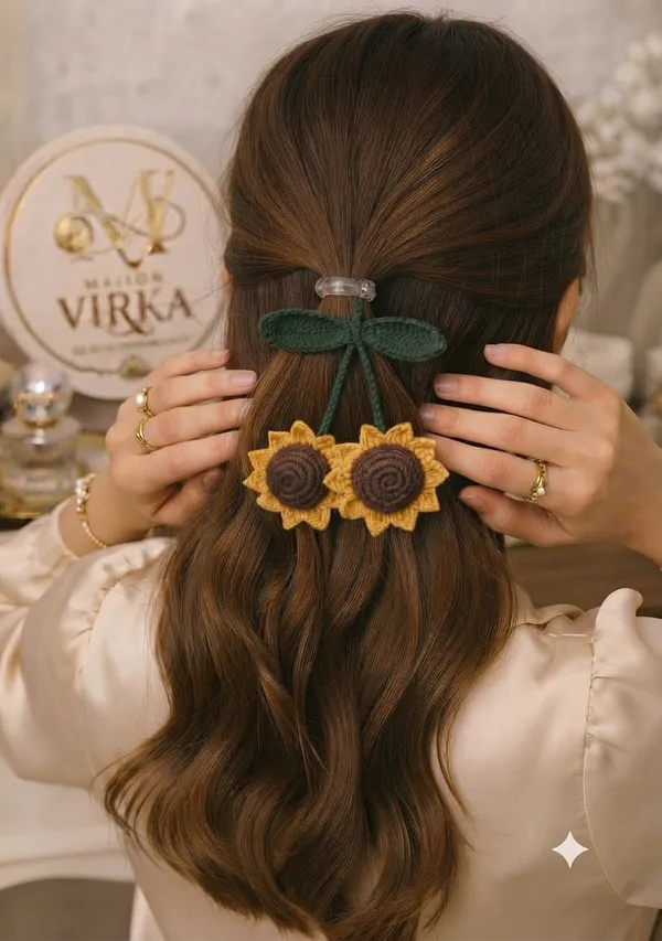 Sunflower_2-in-1_Bag_Charm_/_Hair_Tie