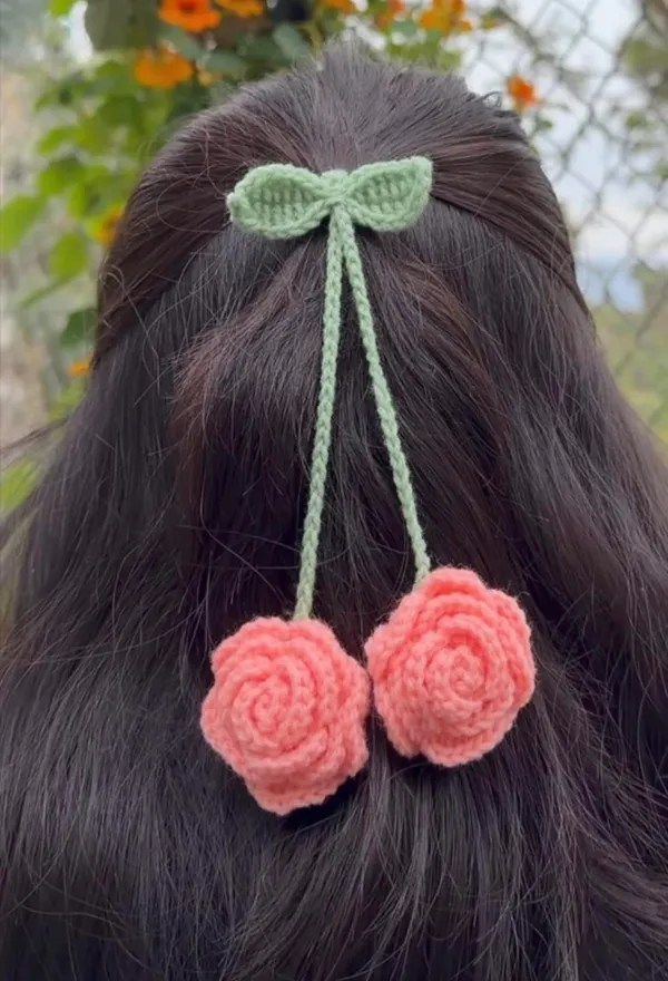 Pink_rose_hair_clip