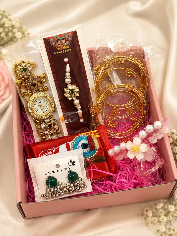 Rakhi_hamper_set_of_6_things