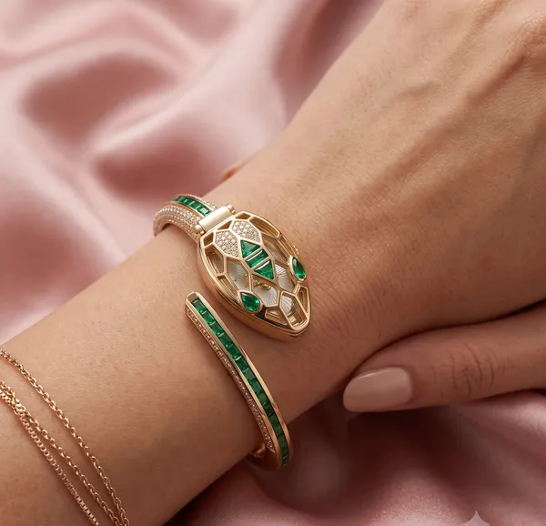 Luxury_Gold_plated_Emerald_anti_tarnish_cobra_snake_bracelet_watch