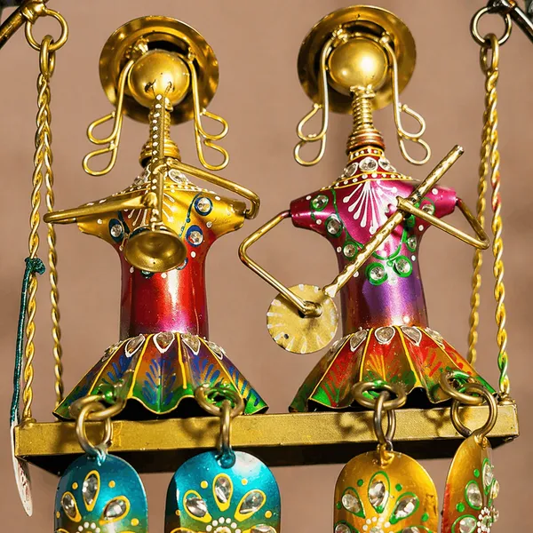 Iron_Gold_Hand-Painted_Musician_Couple_Swing_Showpiece