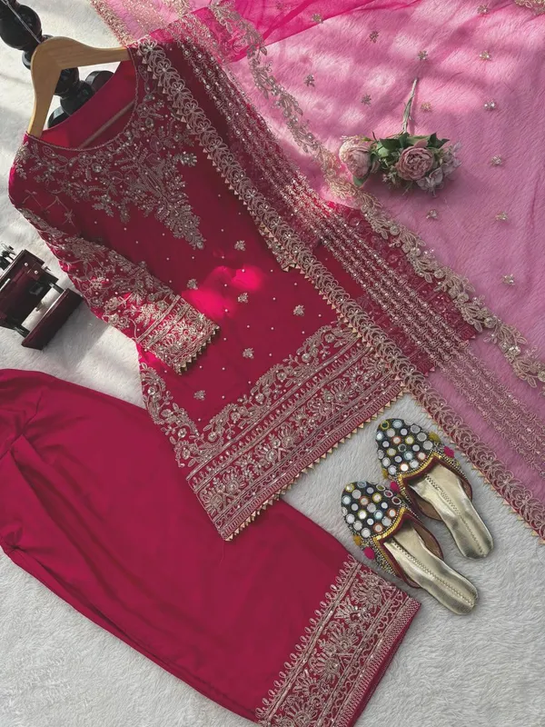 Pink_Natural_Crep_Kurta_Salwar_Set_For_Women