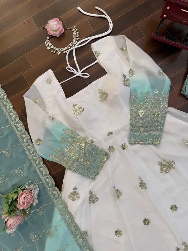 White_Star_Gorgette_Anarkali_Suit_Set_For_Women