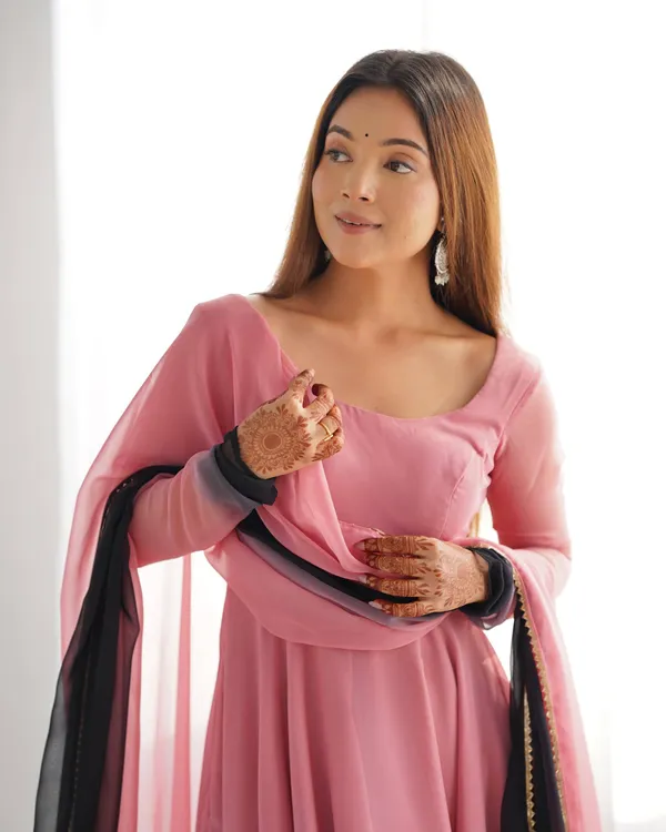 Pink_And_Black_Heavy_Pure_Soft_Fox_Georgette_Anarkali_Suit_Set_For_Women