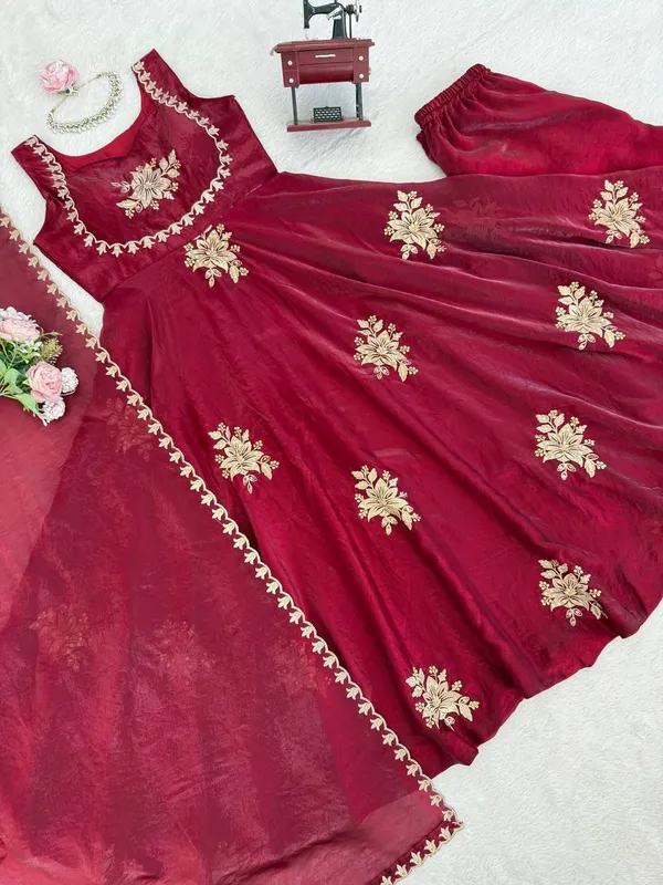 Maroon_Fendy_Silk_Anarkali_Suit_Set_For_Women