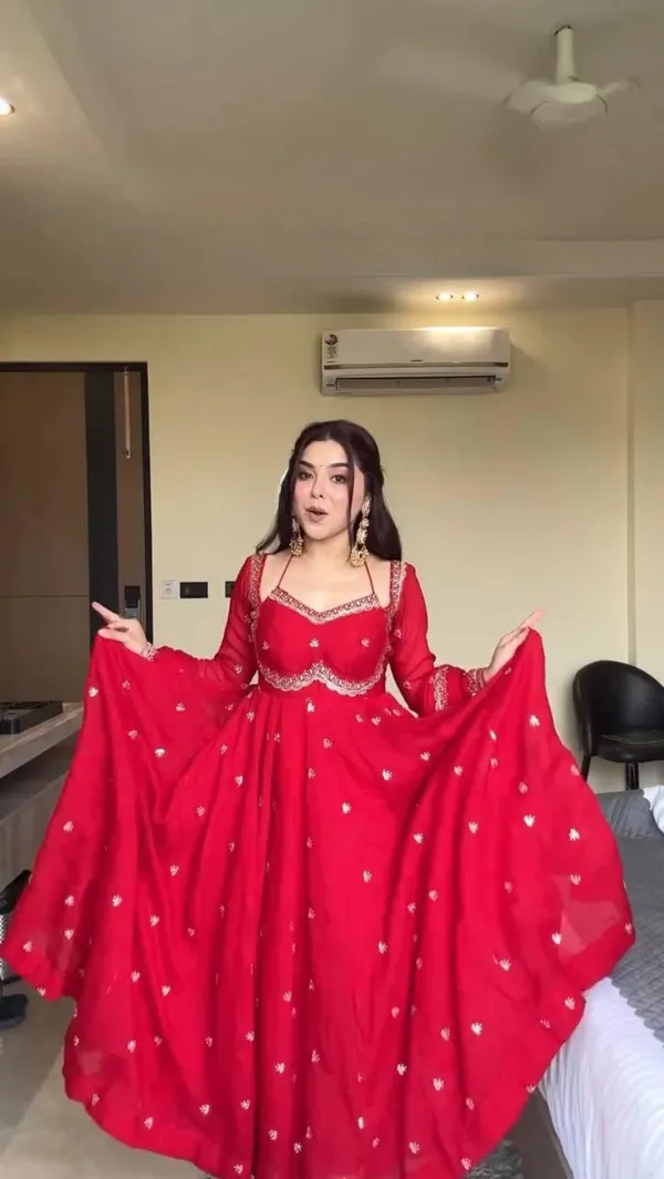 Red_Foux_Gorgette_Anarkali_Set_For_Women
