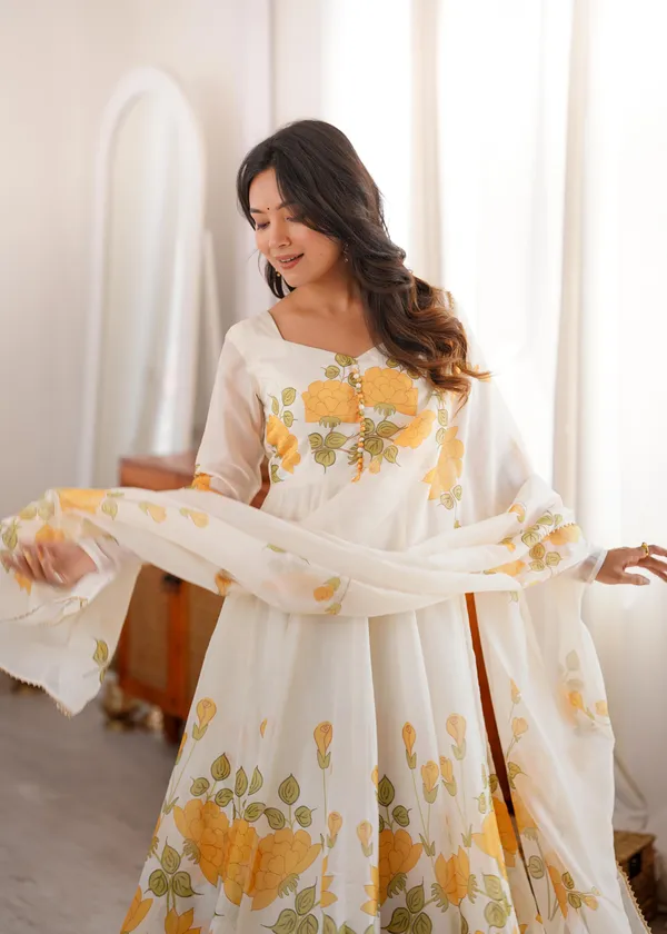 White_Heavy_Pure_Soft_Organja_Silk_Anarkali_Suit_Set_For_Women
