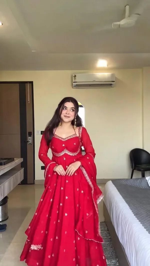 Red_Foux_Gorgette_Anarkali_Set_For_Women