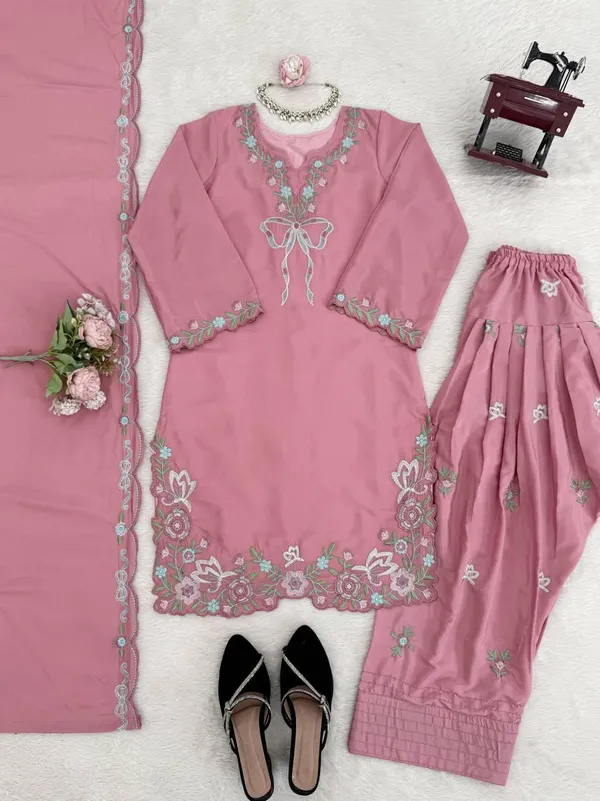 Pink_Natural_Crep_Kurta_Palazzo_Dupatta_Set_For_Women