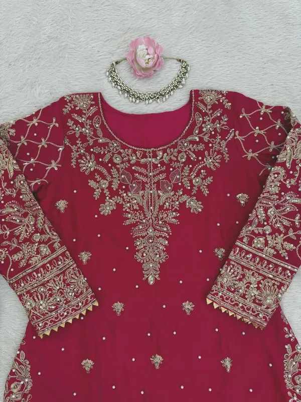 Pink_Natural_Crep_Kurta_Salwar_Set_For_Women