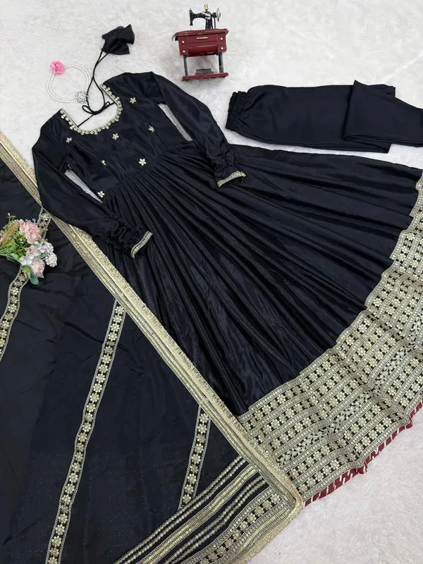 Black_Chinon_Anarkali_Set_For_Women