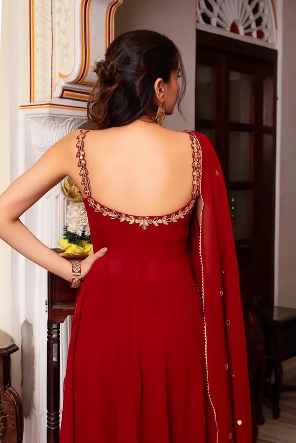 Red_Foux_Gorgette_Anarkali_Suit_Set_For_Women