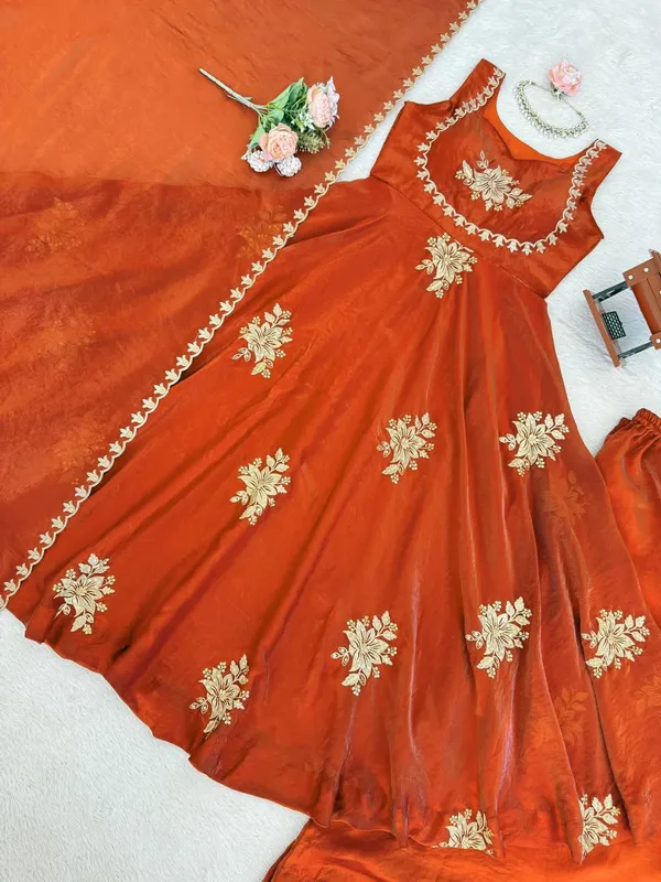 Orange_Fendy_Silk_Kurta_Set_For_Women