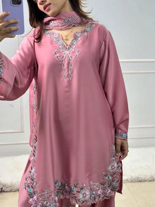 Pink_Natural_Crep_Suit_Set_For_Women