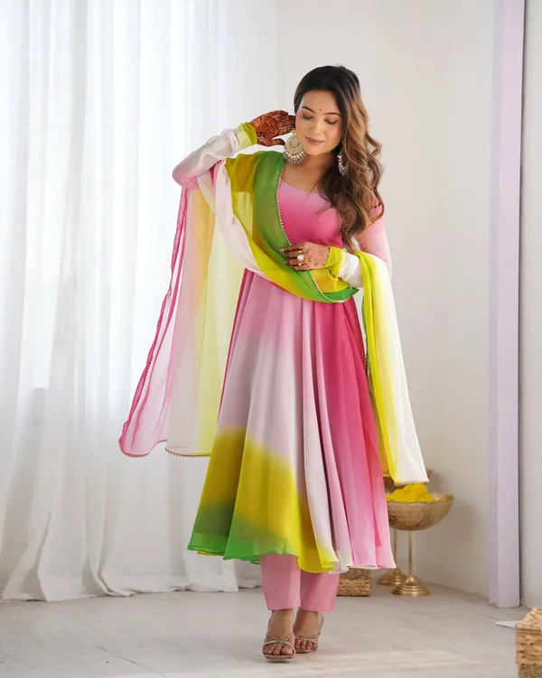 Pink_Heavy_Pure_Soft_Fox_Georgette_Anarkali_Suit_Set_For_Women