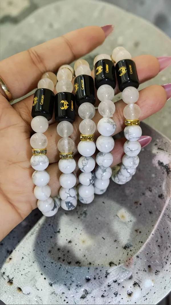 Zodiac_Cancer_Crystal_Bracelet_(Rashi)_|_Balances_Energy_&_Enhances_Positivity_|_Certified_Healing_Crystals_with_Certificate