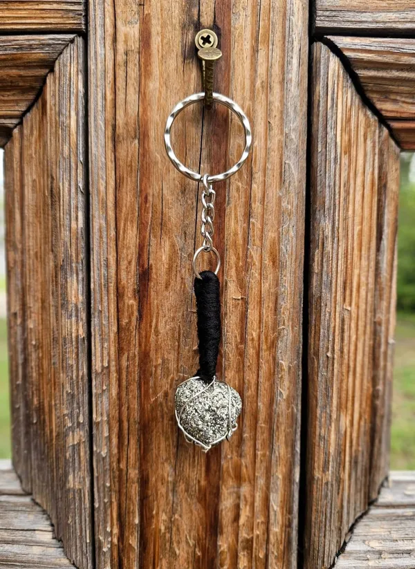 Raw_Pyrite_key_chain_for_door_/vehicle_/locker_to_shield_positivity_