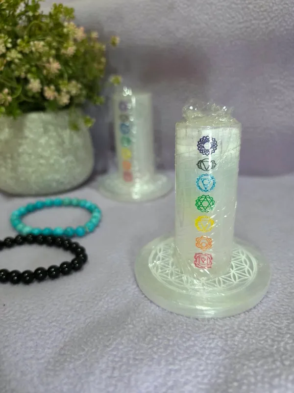 salenite_tower_7_chakra_design_3*3_inch_to_charge_gemstone_&_crystal_bracelet_and_purify_the_complete_room__