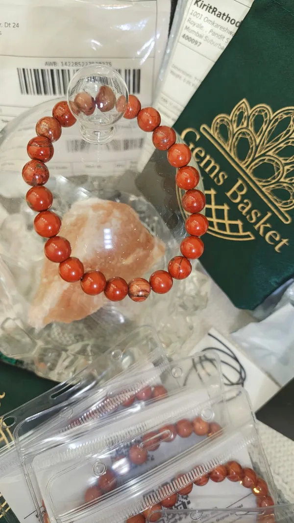 Natural_Red_Jasper_Beaded_Stretch_Bracelet_For_Men_And_Women