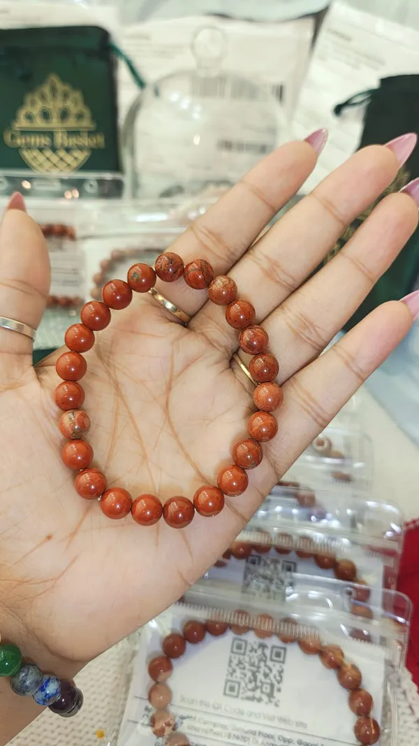 Natural_Red_Jasper_Beaded_Stretch_Bracelet_For_Men_And_Women