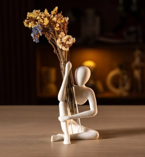 PLA_3D_Print_Modern_Abstract_Figurine_Pen_Holder