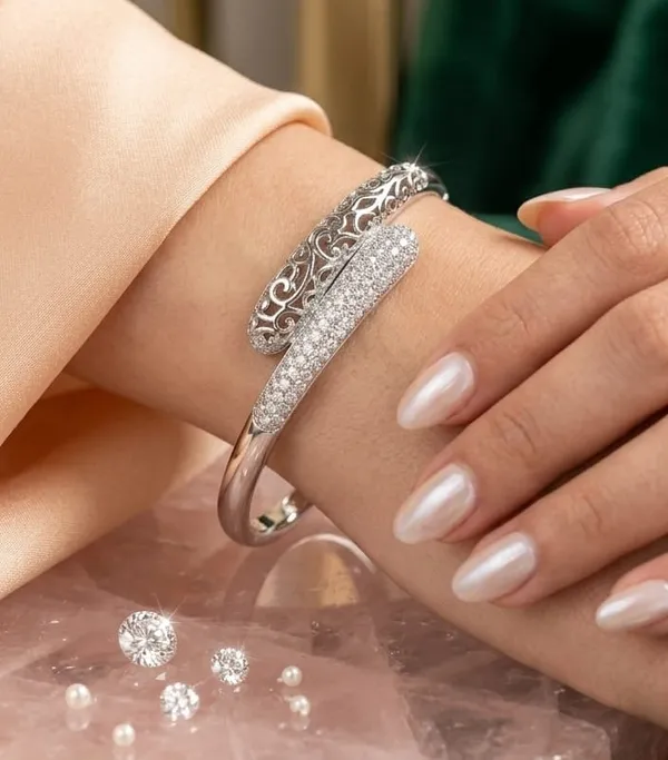 Premium_Silver_color_Bracelet_for_Women