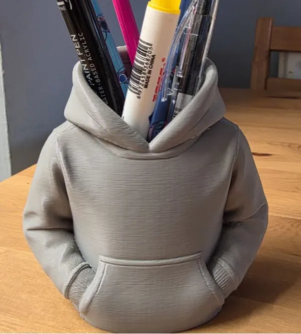 PLA_3D_print_Novelty_Hoodie-Shaped_Desk_Organiser_Pen_Holder