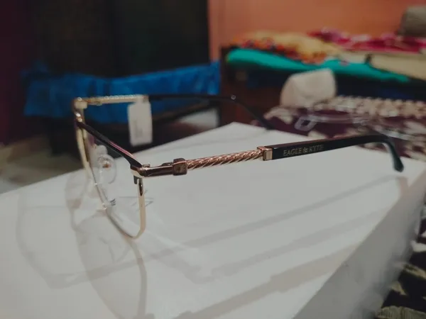 Eagle_Eyes_Black_Metal_Rectangular_Eyeglasses_For_Adults