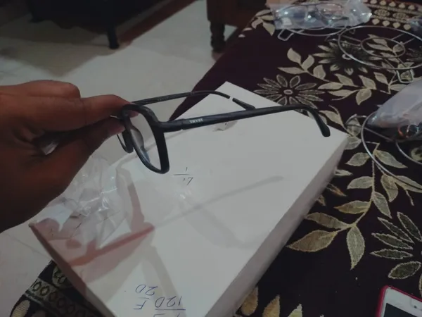 Black_Rectangular_Frame_Eyeglasses_for_Adults