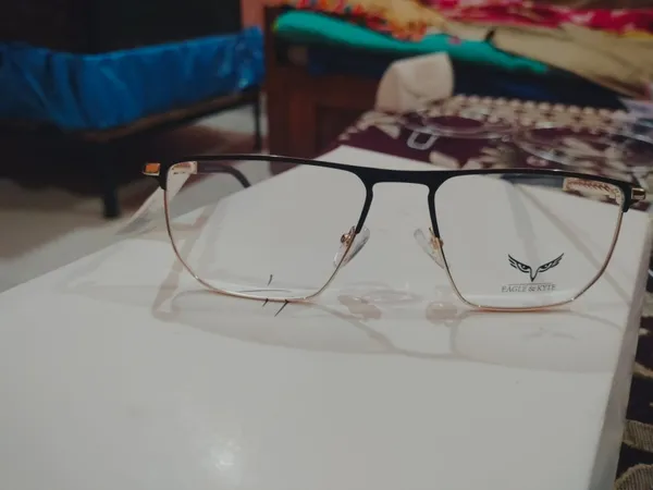 Eagle_Eyes_Black_Metal_Rectangular_Eyeglasses_For_Adults