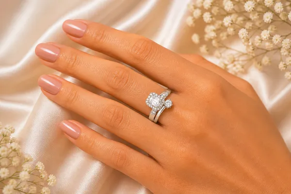 Silver_Sterling_Crown_Square_Stone_Studded_Ring_For_Women