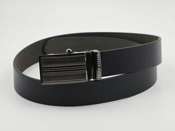 Black_Textured_Casual_Belt_For_Men