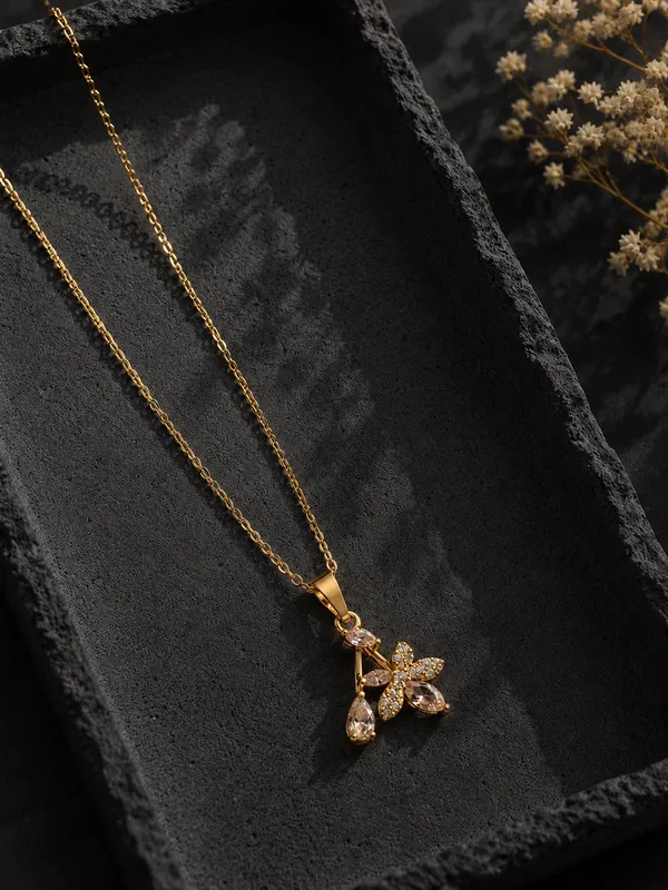 Anti_Tarnish_Floral_Pendant_and_chain_set_for_girls_and_women