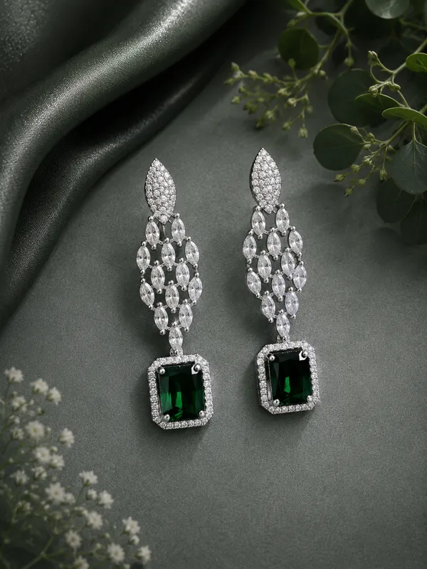 Emerald_Green_American_Diamond_Y_Necklace_Set_with_Earrings_for_Women_|_Silver-Plated_Bridal_&_Party_Wear_Jewellery