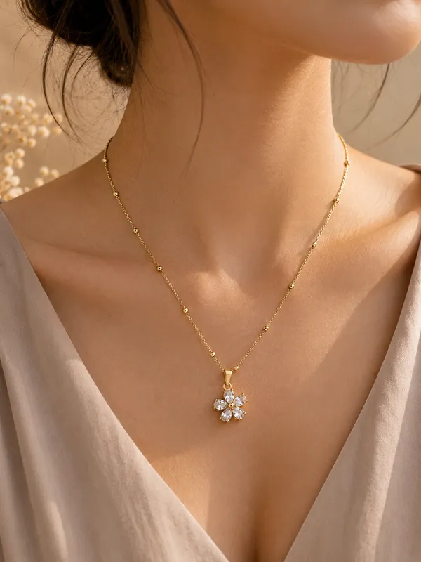 Luxe_-_Floral_Anti_tarnish_chain_&_pendant_set_for_women_and_girls