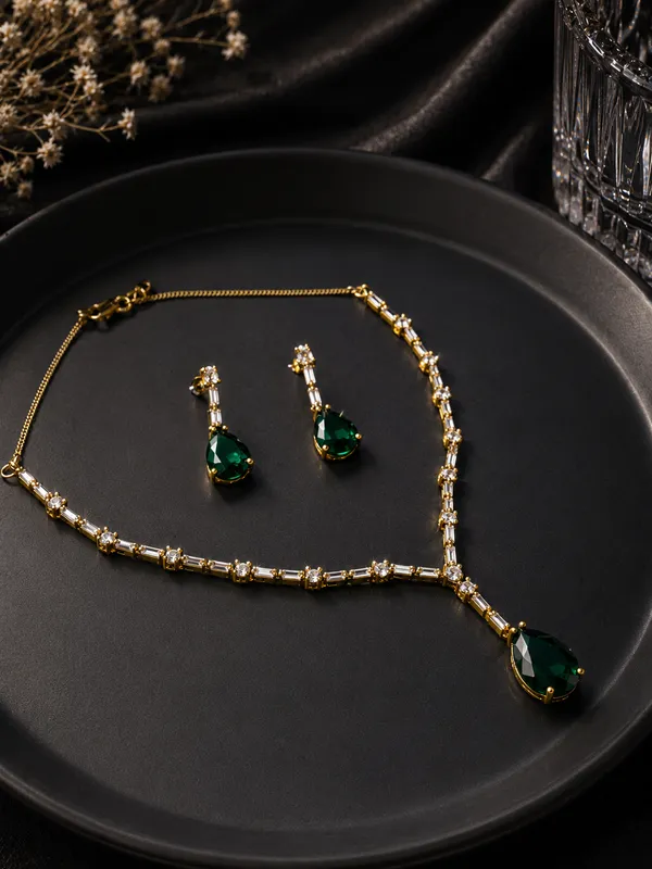 Luxury_Emerald_Green_Drop_AD_Necklace_Set_|_Gold-Plated_Bridal_&_Party_Wear_Jewellery