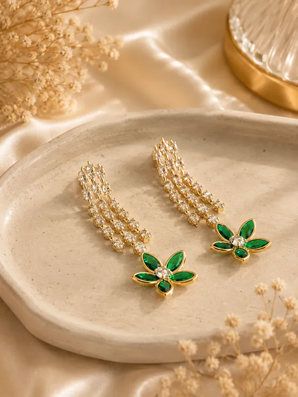 Luxury_Green_Emerald_Drop_Ad_Earring_Set_For_Women_And_Girls