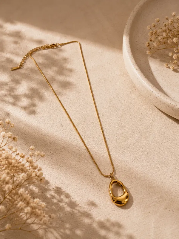 Luxury_Pendant_Set_(Round_Style)_For_Girls_&_Women