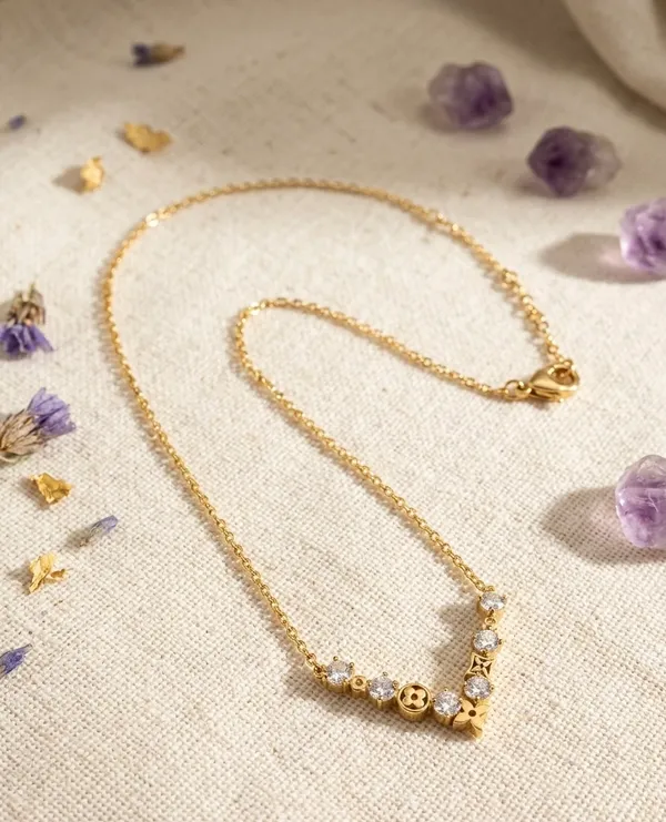 Gold_Plated_Crystal_Smiley_Star_Charm_Necklace_For_Women