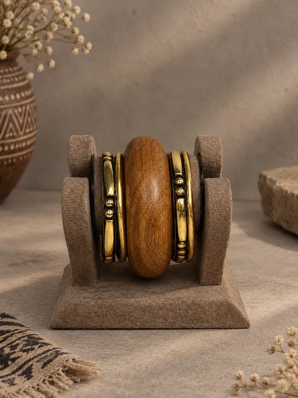 Tribal_wooden_bangles_for_girls_and_women