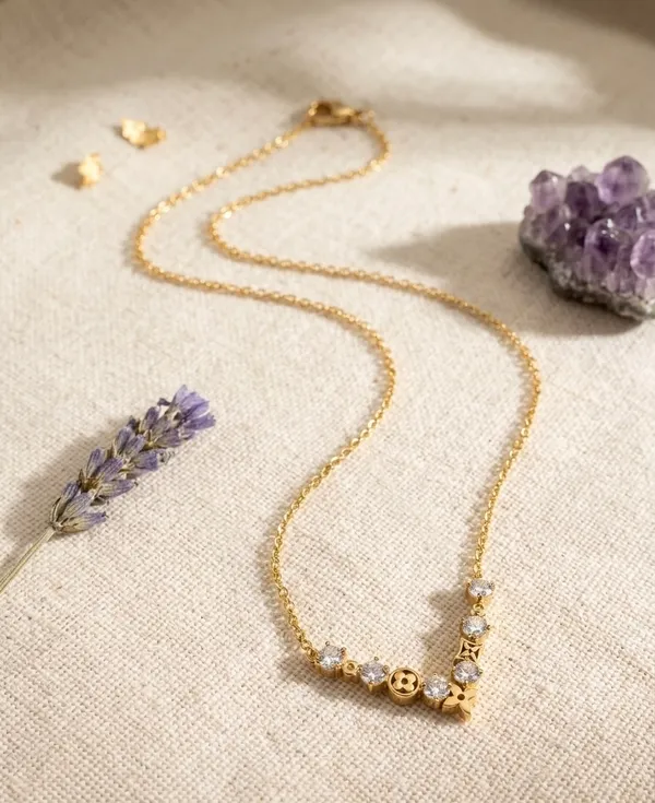 Gold_Plated_Crystal_Smiley_Star_Charm_Necklace_For_Women