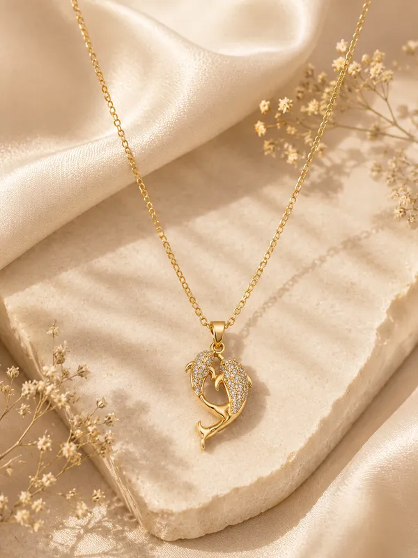 Gold_Plated_Dolphin_Crystal_Pendant_Necklace_For_Women