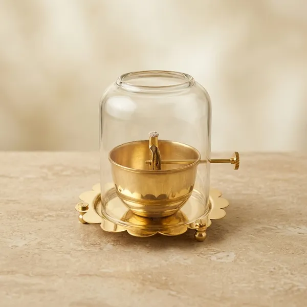 Brass_Traditional_Akhand_Deep_Glass_Chimney_Oil_Lamp