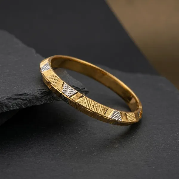 One_Gold_Plated_Copper_Designer_Kada_For_Men