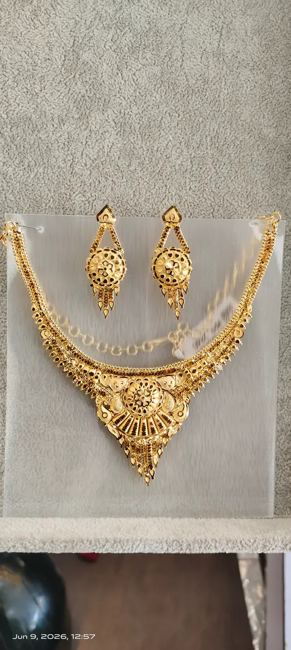 Gold_Copper_Floral_Kundan_Necklace_Set_For_Women
