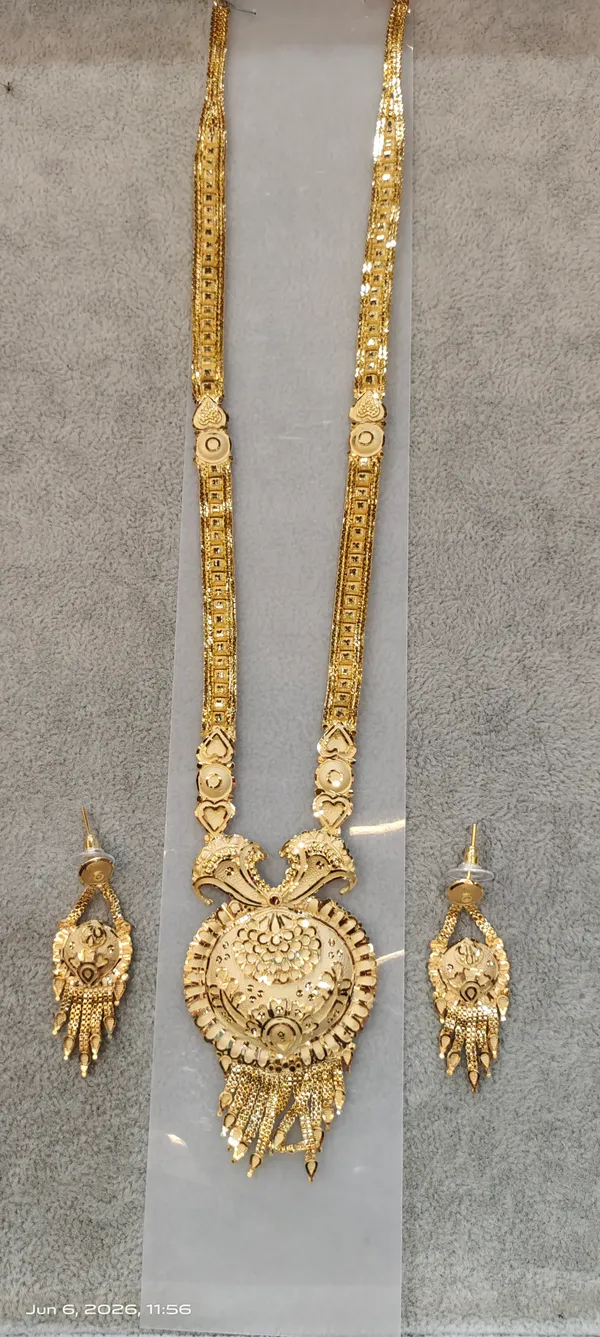 Gold-Plated_Peacock_Design_Long_Necklace_Set_For_Women