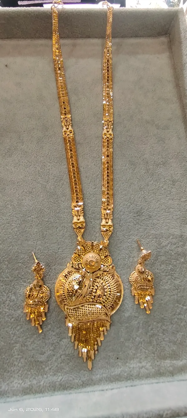 Gold_Copper_Ethnic_Long_Haram_Necklace_Set_For_Women