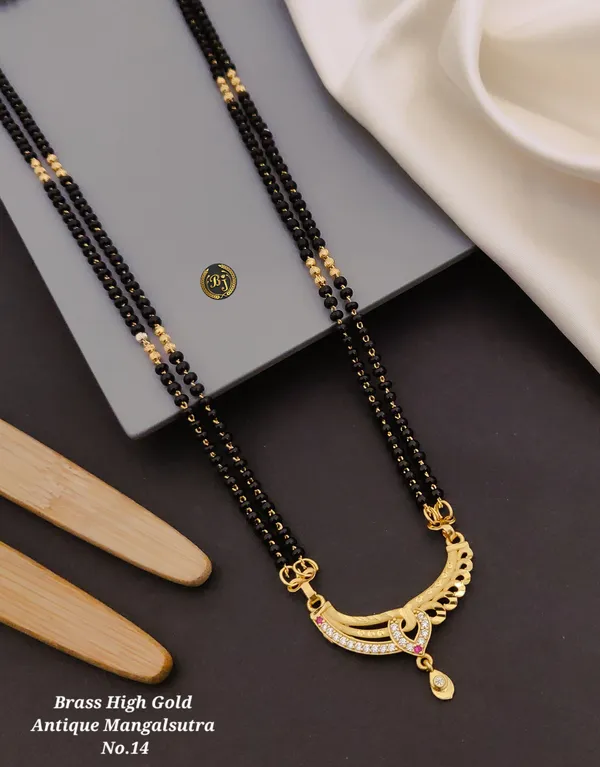 Gold_Copper_Antique_Mangalsutra_For_Women