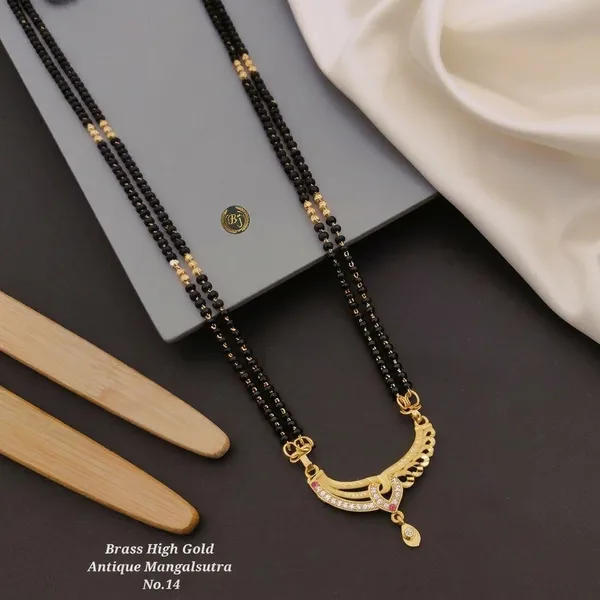 Gold_Copper_Antique_Mangalsutra_For_Women